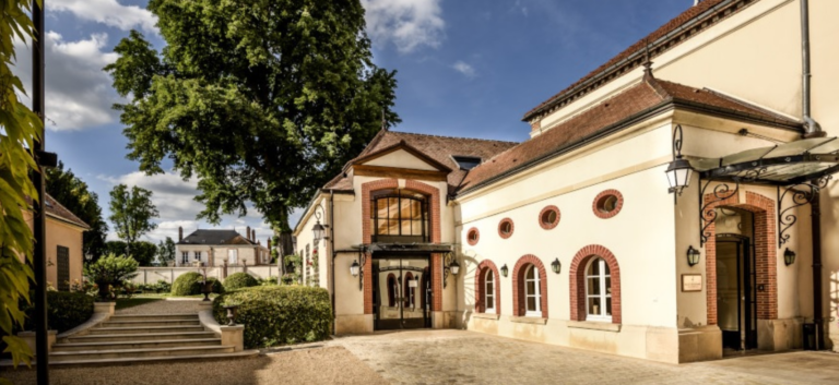champagne billecart salmon 768x353